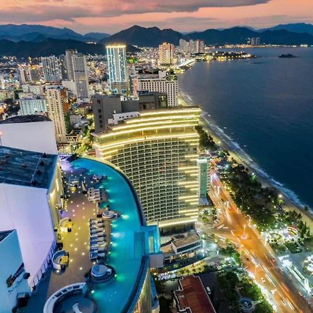 Panorama Oceanfront Suite Nha Trang Luaran gambar