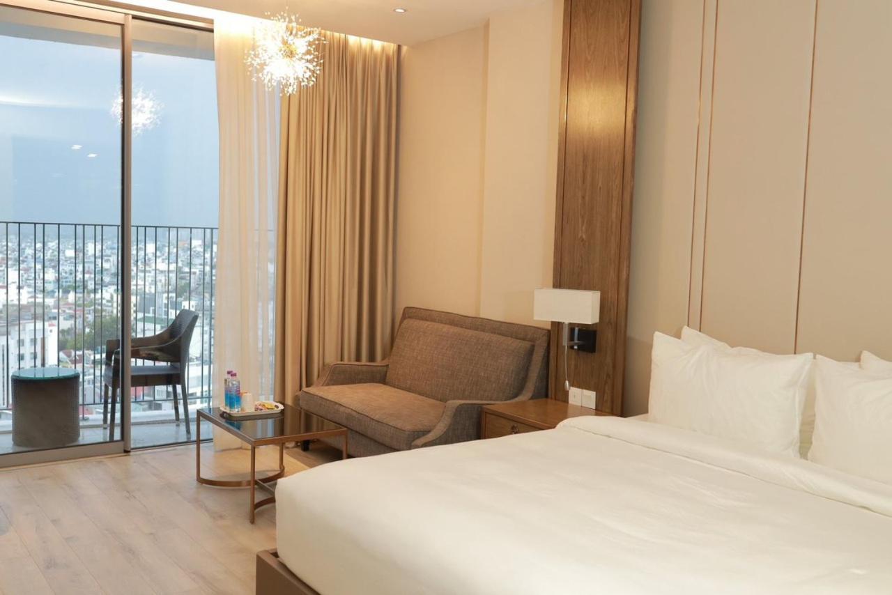 Panorama Oceanfront Suite Nha Trang Luaran gambar
